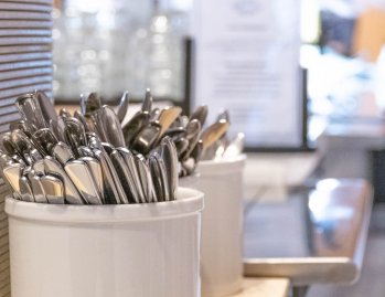 Keittiössämme on koko hiihtolomaviikko odotettu kuumeisesti, että kauhan varteen päästään taas